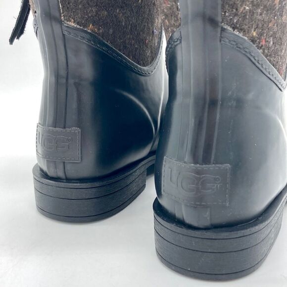 UGG Wet Weather Boots - Picture 8 of 13